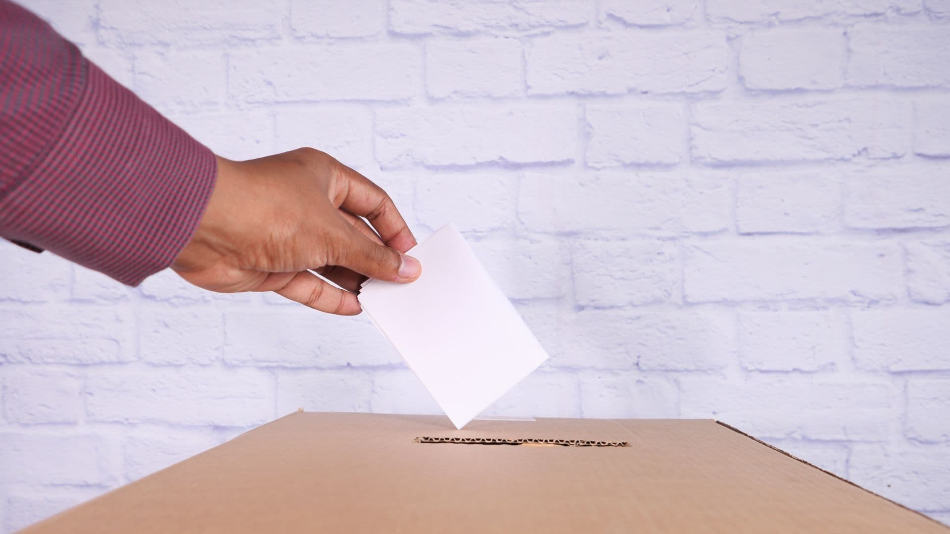 Législatives 2024 : quelles sont les mesures des 5 partis pour la Santé ?