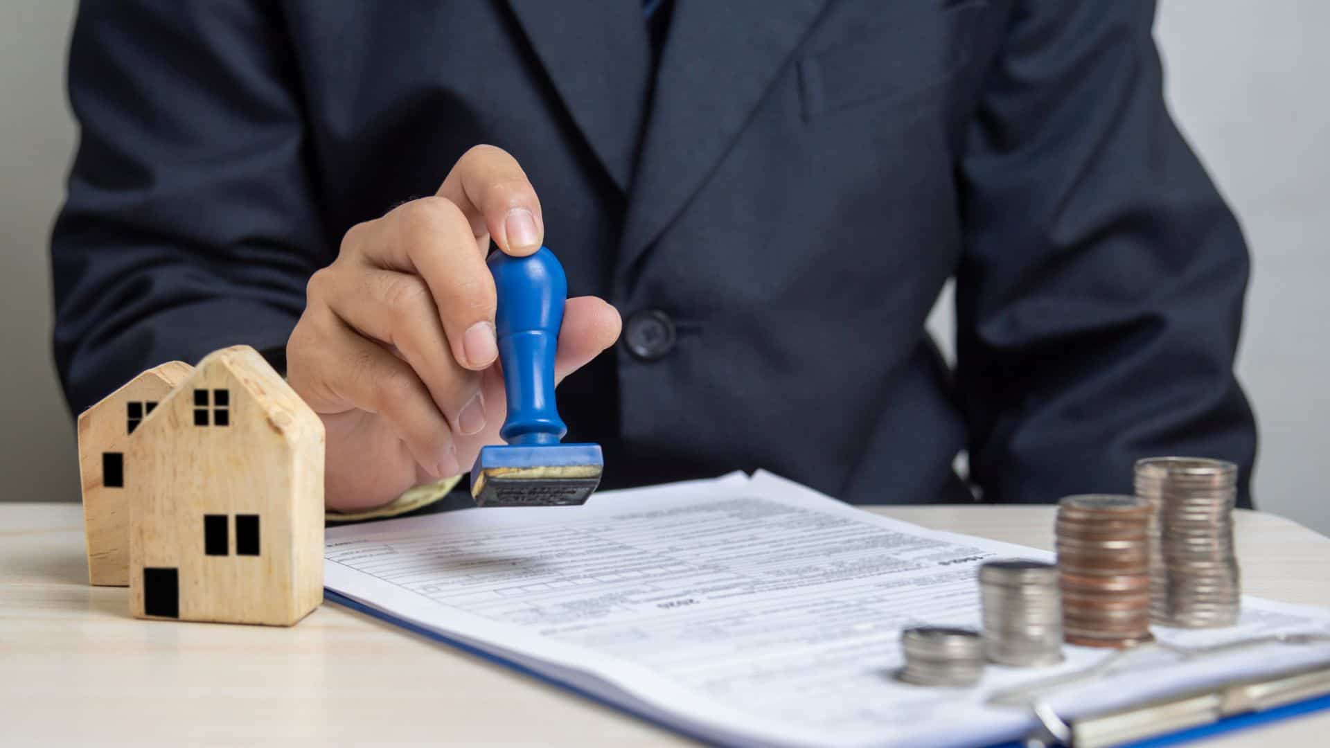 Assurance emprunteur : 5 idées reçues qui vous empêchent d'économiser